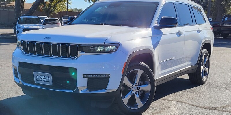 2022 Jeep Grand Cherokee L Limited's photo