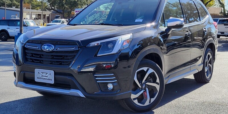 2024 Subaru Forester Touring's photo