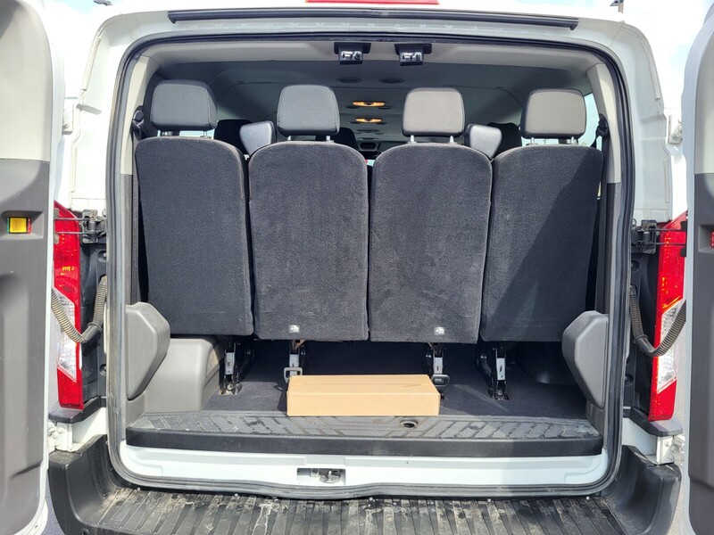 2020 Ford Transit Passenger Van XLT - Photo 30