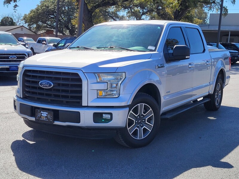 Used 2016 Ford F-150 XLT with VIN 1FTEW1CP8GKD52566 for sale in Live Oak, TX