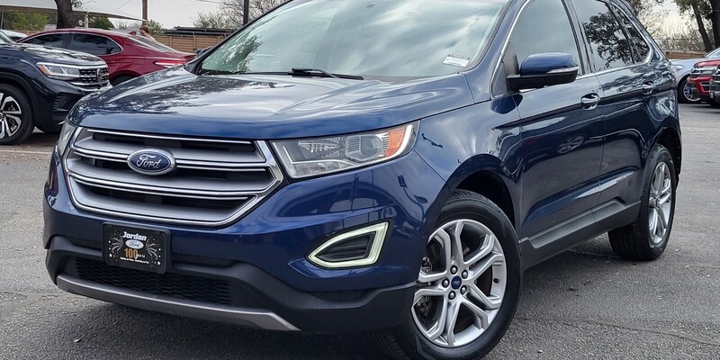 2017 Ford Edge Titanium