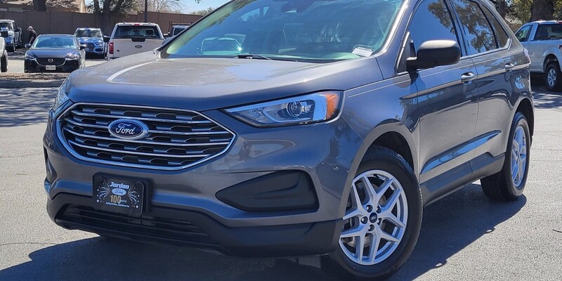 2022 Ford Edge SE