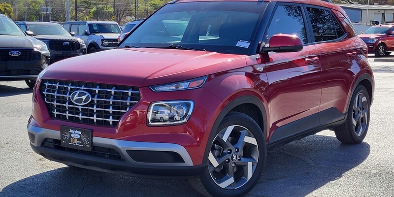 2023 Hyundai Venue SEL