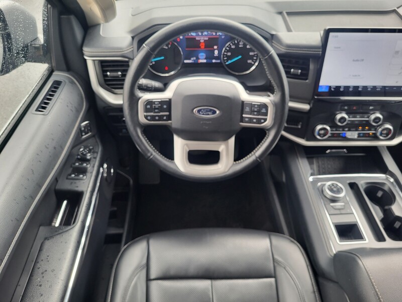 2024 Ford Expedition XLT - Photo 13