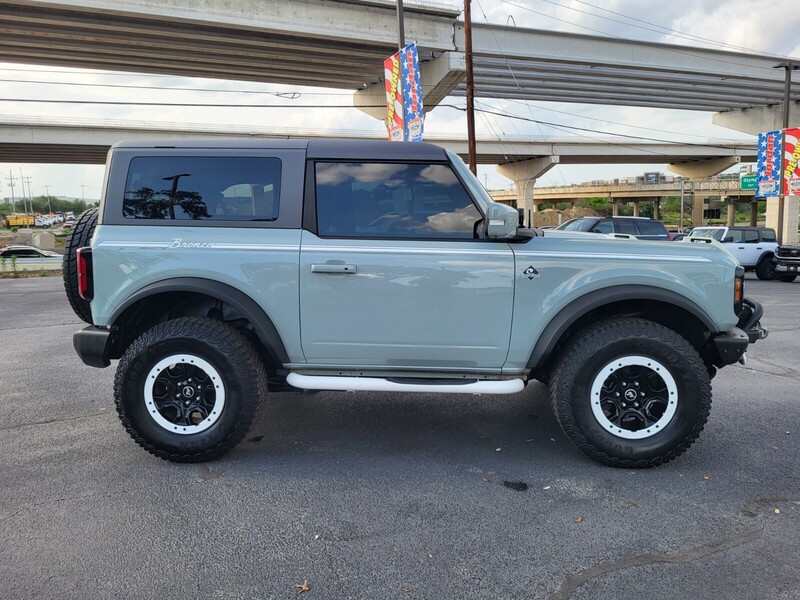 2021 Ford Bronco 2-Door Outer Banks - Photo 6