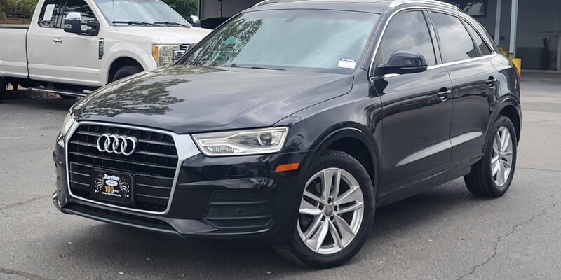 2016 Audi Q3