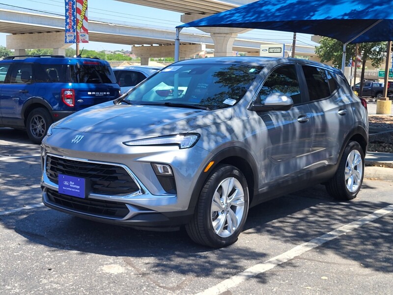 2025 Buick Encore GX Preferred's photo