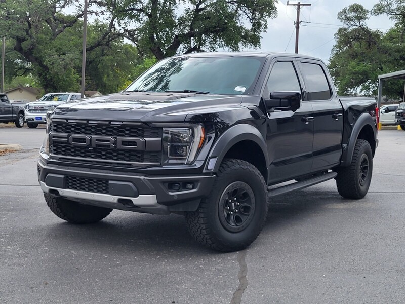 2023 Ford F-150 Raptor 4x4 SuperCrew 5-1/2 Box's photo