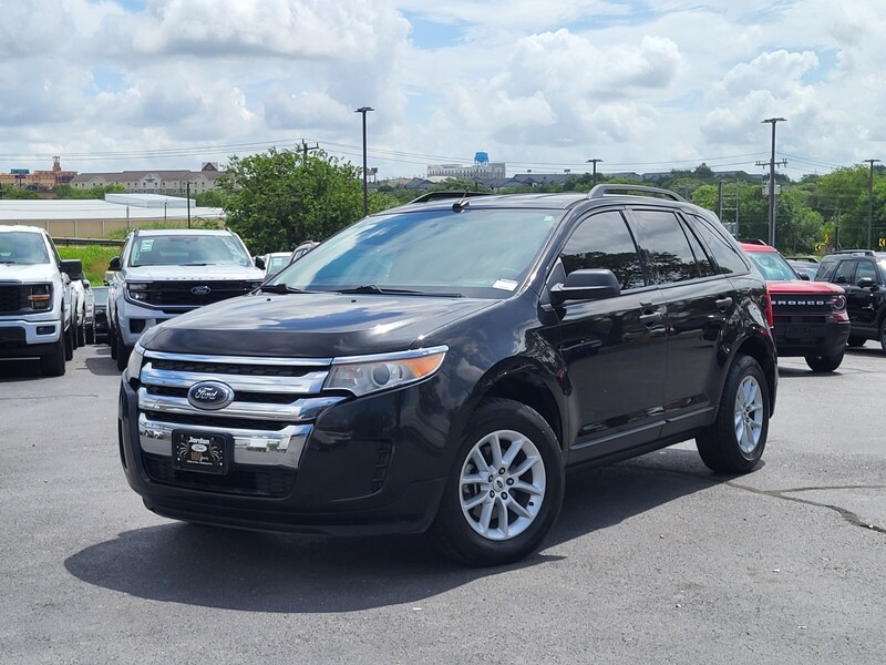 2013 Ford Edge SE's photo