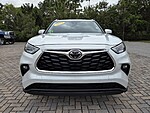 Used 2023 TOYOTA HIGHLANDER LIMITED FWD in STUART, FLORIDA (Photo 2)