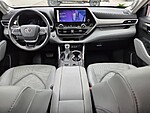 Used 2023 TOYOTA HIGHLANDER LIMITED FWD in STUART, FLORIDA (Photo 5)