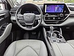 Used 2023 TOYOTA HIGHLANDER LIMITED FWD in STUART, FLORIDA (Photo 7)