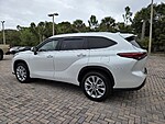 Used 2023 TOYOTA HIGHLANDER LIMITED FWD in STUART, FLORIDA (Photo 9)