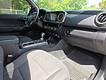 Used 2017 TOYOTA TACOMA TRD OFF ROAD DOUBLE CAB 5' BED V6 4X4 AT in STUART, FLORIDA (Photo 13)