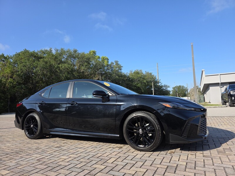 Used 2025 TOYOTA CAMRY SE in STUART, FLORIDA