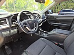 Used 2014 TOYOTA HIGHLANDER FWD 4DR V6 LE in STUART, FLORIDA (Photo 28)