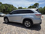Used 2014 TOYOTA HIGHLANDER FWD 4DR V6 LE in STUART, FLORIDA (Photo 9)