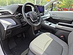 Used 2025 TOYOTA SIENNA XLE FWD 8-PASSENGER in STUART, FLORIDA (Photo 28)