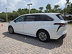Used 2025 TOYOTA SIENNA XLE FWD 8-PASSENGER in STUART, FLORIDA (Photo 9)