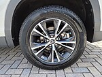 Used 2019 TOYOTA HIGHLANDER LE PLUS V6 FWD in STUART, FLORIDA (Photo 21)