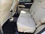 Used 2019 TOYOTA HIGHLANDER LE PLUS V6 FWD in STUART, FLORIDA (Photo 24)