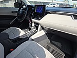 Used 2025 TOYOTA COROLLA CROSS L 2WD in STUART, FLORIDA (Photo 13)