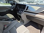 Used 2017 TOYOTA SIENNA XLE FWD 8-PASSENGER in STUART, FLORIDA (Photo 13)