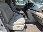 Used 2017 TOYOTA SIENNA XLE FWD 8-PASSENGER in STUART, FLORIDA (Photo 14)