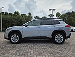 Used 2024 TOYOTA COROLLA CROSS LE 2WD in STUART, FLORIDA (Photo 8)