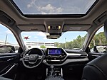 Used 2026 TOYOTA HIGHLANDER PLATINUM AWD in STUART, FLORIDA (Photo 4)