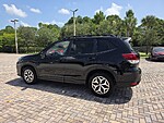 Used 2024 SUBARU FORESTER PREMIUM AWD in STUART, FLORIDA (Photo 9)