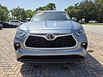 Used 2024 TOYOTA HIGHLANDER XLE FWD in STUART, FLORIDA (Photo 2)