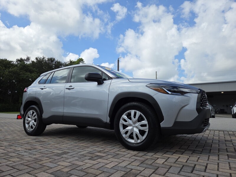 Used 2024 TOYOTA COROLLA CROSS L 2WD in STUART, FLORIDA