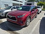 Used 2023 TOYOTA HIGHLANDER LIMITED in STUART, FLORIDA (Photo 3)