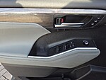 Used 2025 TOYOTA HIGHLANDER LIMITED AWD in STUART, FLORIDA (Photo 29)