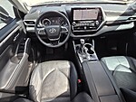Used 2022 TOYOTA HIGHLANDER PLATINUM FWD in STUART, FLORIDA (Photo 6)