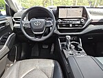 Used 2022 TOYOTA HIGHLANDER PLATINUM FWD in STUART, FLORIDA (Photo 7)