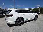 Used 2024 Volkswagen Atlas 2.0T SEL PREMIUM R-LINE 4MOTION in STUART, FLORIDA (Photo 11)