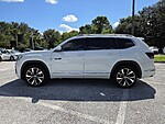 Used 2024 Volkswagen Atlas 2.0T SEL PREMIUM R-LINE 4MOTION in STUART, FLORIDA (Photo 8)