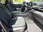 Used 2026 TOYOTA HIGHLANDER XLE AWD in STUART, FLORIDA (Photo 14)
