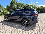 Used 2026 TOYOTA HIGHLANDER XLE AWD in STUART, FLORIDA (Photo 9)
