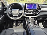Used 2026 TOYOTA HIGHLANDER PLATINUM AWD in STUART, FLORIDA (Photo 7)