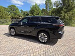 Used 2026 TOYOTA HIGHLANDER PLATINUM AWD in STUART, FLORIDA (Photo 9)