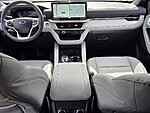 New 2027 FORD EXPLORER Active w/200A Pkg in DUBLIN, GEORGIA (Photo 10)