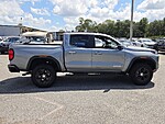 Used 2024 GMC CANYON 2WD ELEVATION in DUBLIN, GEORGIA (Photo 12)