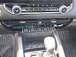 Used 2024 GMC CANYON 2WD ELEVATION in DUBLIN, GEORGIA (Photo 21)