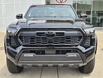 New 2026 TOYOTA TACOMA TRD OFF ROAD DOUBLE CAB 5' BED AT in HOT SPRINGS, ARKANSAS (Photo 5)