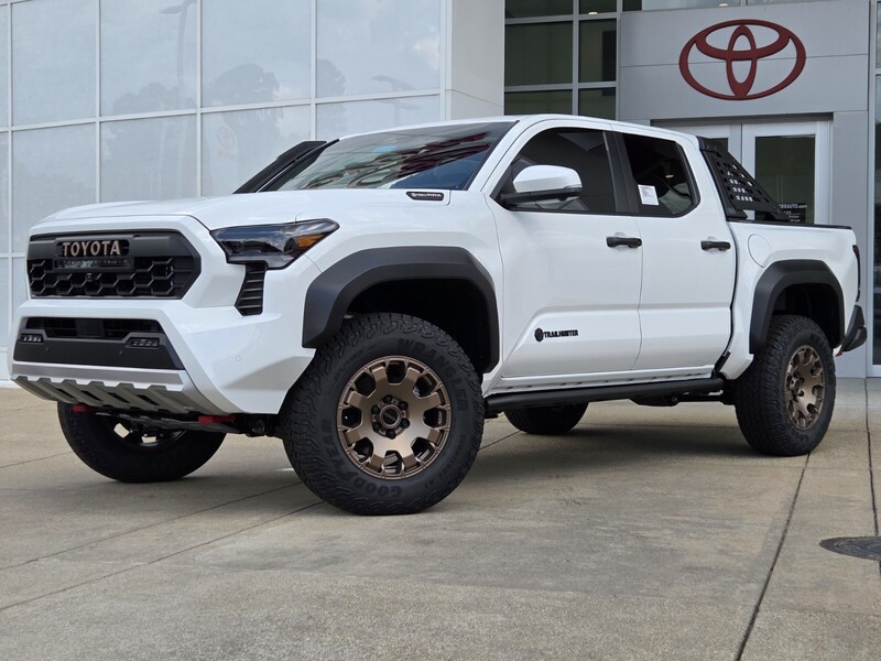 New 2026 TOYOTA TACOMA HYBRID TRAILHUNTER in HOT SPRINGS, ARKANSAS