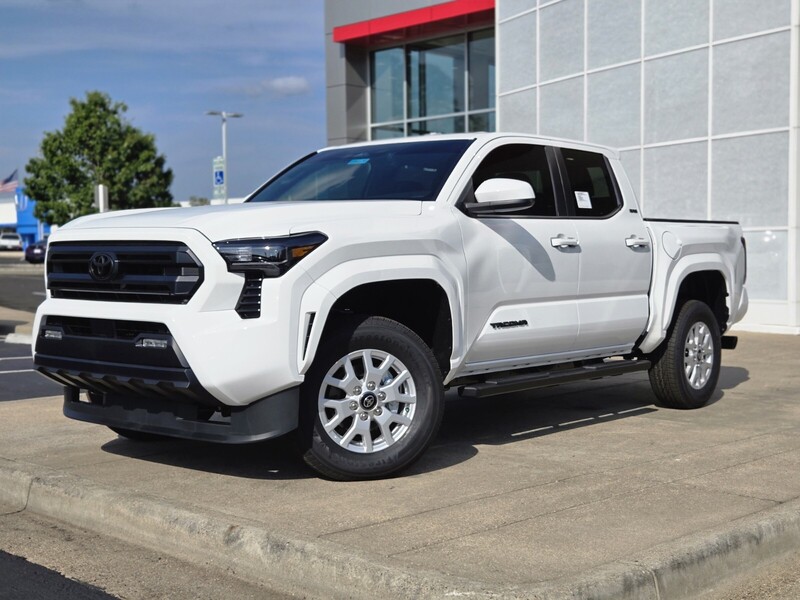 New 2026 TOYOTA TACOMA SR5 in HOT SPRINGS, ARKANSAS