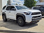 New 2026 TOYOTA 4RUNNER SR5 in HOT SPRINGS, ARKANSAS (Photo 5)